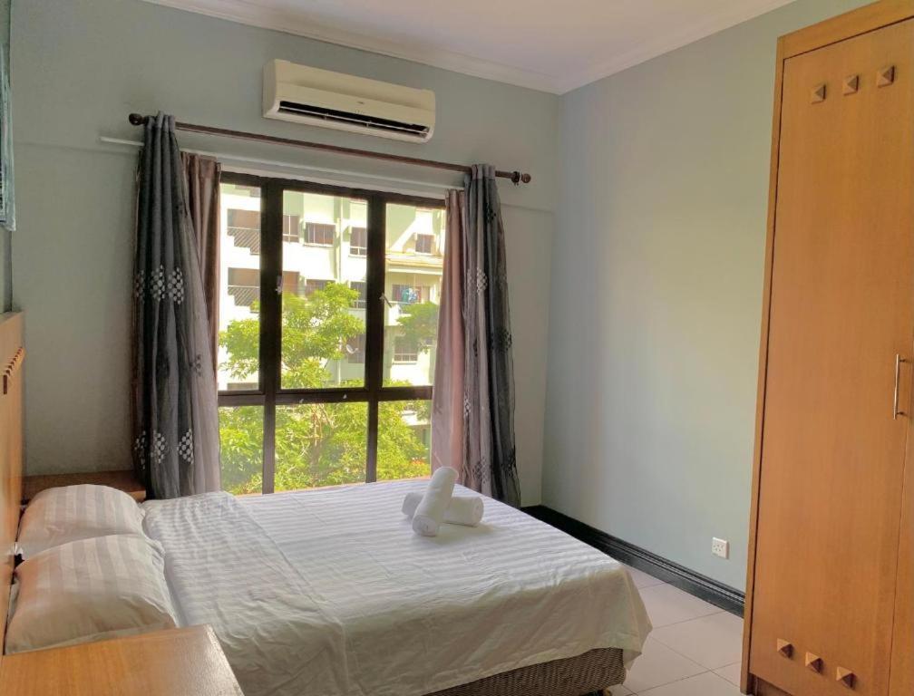Marina Court Vacation Home 3 Bedrooms - 코타키나발루 외부 사진
