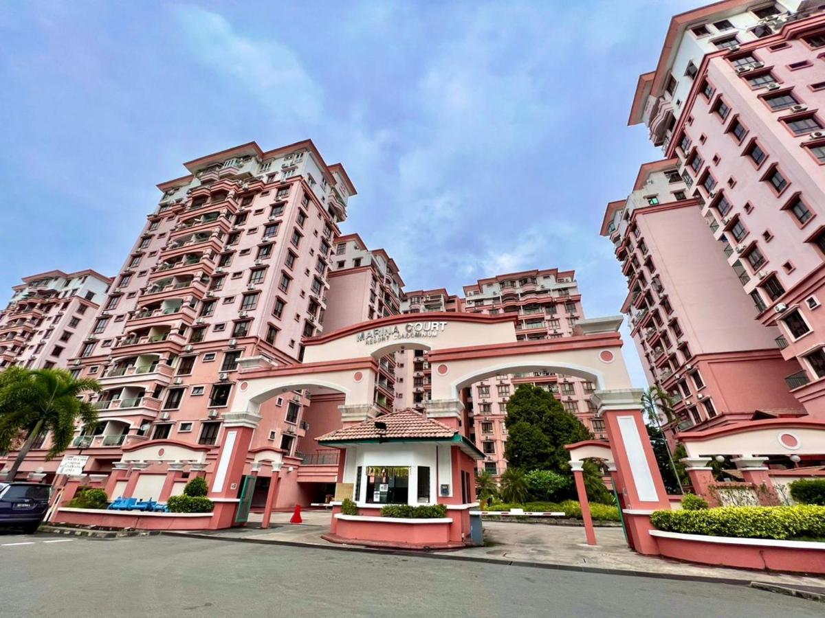 Marina Court Vacation Home 3 Bedrooms - 코타키나발루 외부 사진